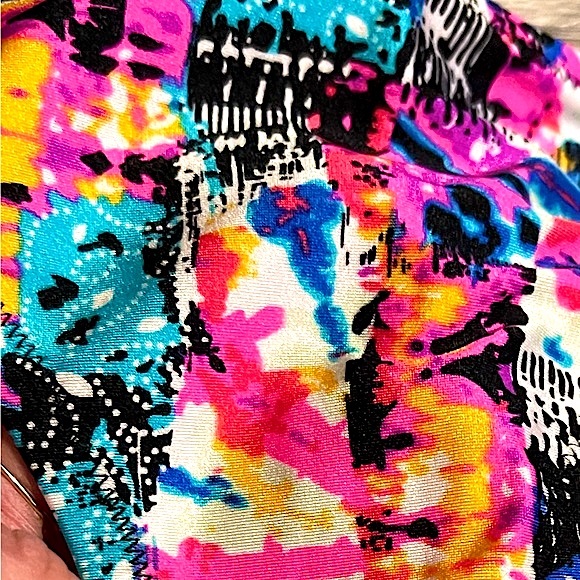 JESSICA SIMPSON โข Graffiti Bikini - Racerback Top + Full Bottom โข Size Small - Picture 14 of 16